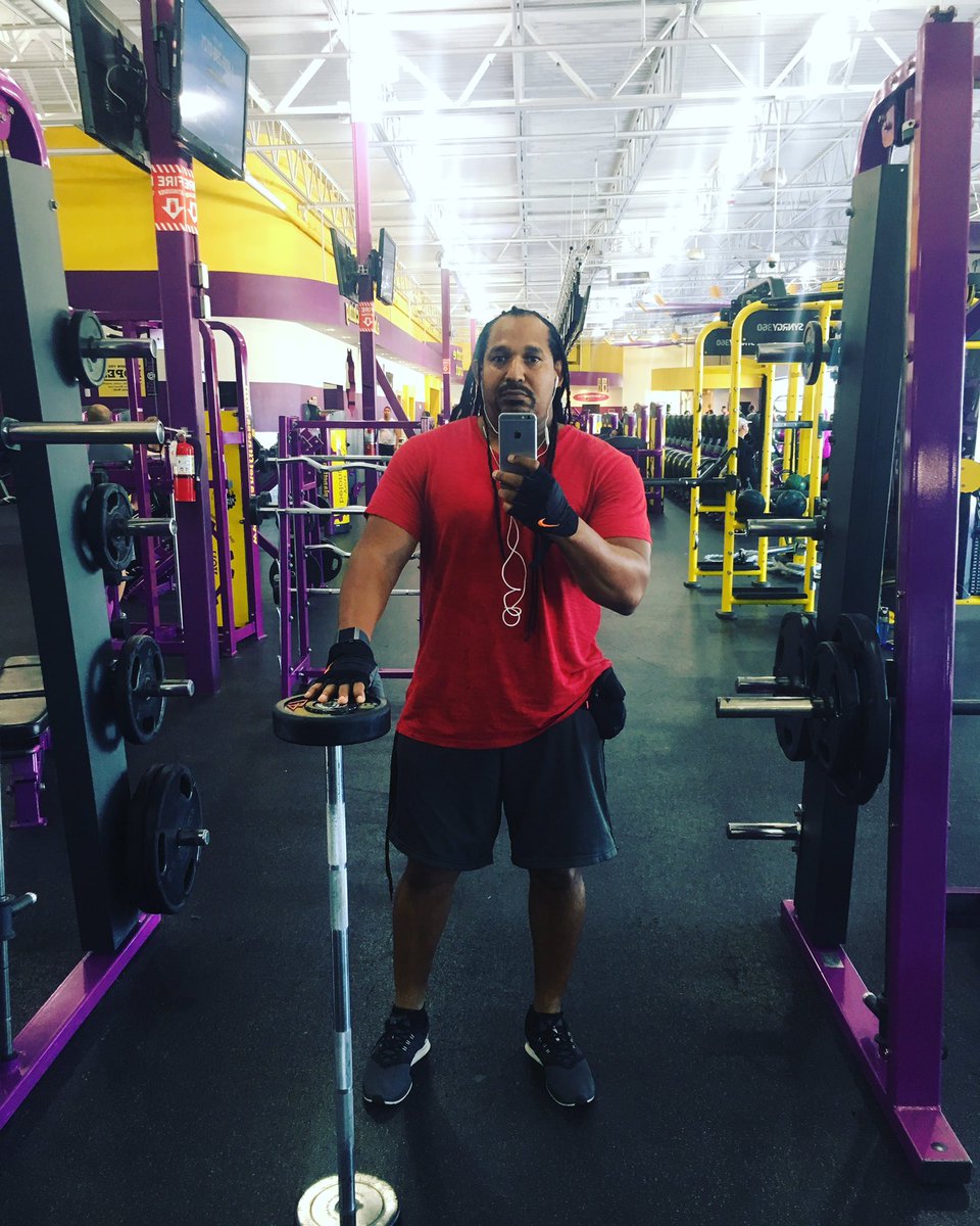 BancCoin's tweet photo. Gearing up for a big trip, so I stay healthy through exercise! #banccoin #ccgi #bccn #docmorgan #cryptocurrency https://t.co/7rVkr5WWaF https://t.co/qC32etNVJW