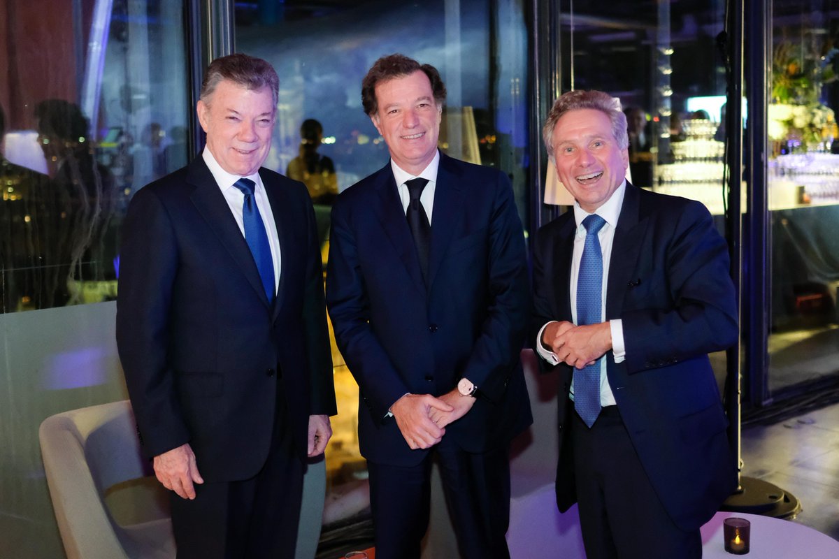 #NatixisSummit We are delighted to welcome several Former Heads of State or Government, including Mr Juan Manuel Santos and Mr Nicolas Sarkozy, Mr Matteo Renzi and Mr Gerhard Schröder, among the speakers at the #NatixisSummit! #ActiveThinking