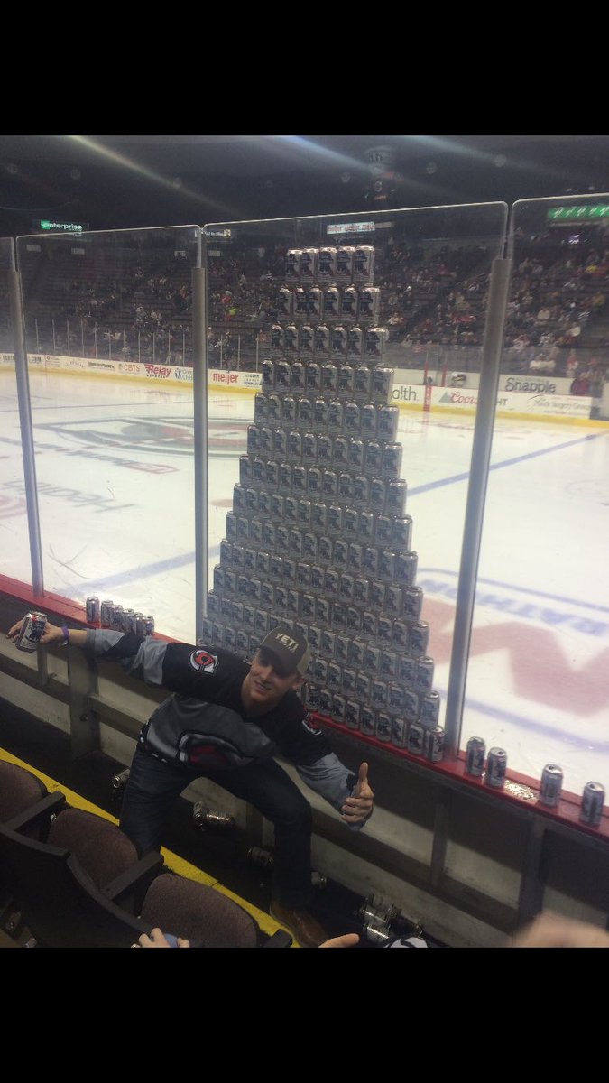 Cincinnati Cyclones On Twitter Tonight Is Everyone S Favorite Day Of The Week Cincycyclones Dollar Beer Night Be At Usbankarena Tonight At 7 30 For Some Refreshing 1 High Life And Pbr And See If