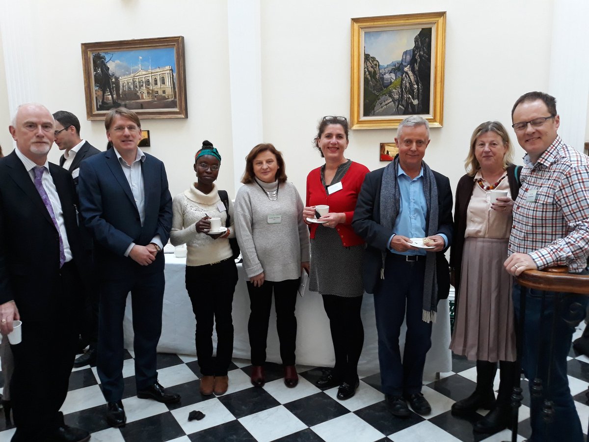 ifglobalhealth's tweet photo. A break between sessions... the networking invaluable #GHEConference @JimClarken @NiallRoche1 @ruairibrugha @GOAL_Global @OxfamIreland @HSELive @Irish_Aid @ifgh @dublincitycouncil https://t.co/7uRETyjb67