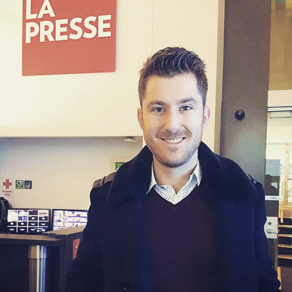 C'est officiel... Je publierai un livre aux éditions <a href="/LP_LaPresse/">La Presse</a> en 2019. Au menu : image personnelle, réputation numérique et les non-dits du savoir-être en entreprise !