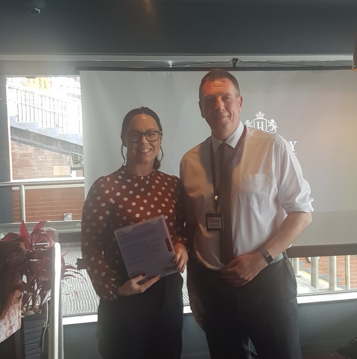 BNIRoman's tweet photo. Busy day @BNIRoman - Tristan from @HarteyWM explained all about what sets them apart  as #wealthmanagers Katy joined as a new member #mortgageadvisor from @IngardBroker Steve from @chestertweetsuk was our  notablenetworker Jamie @jpm_ltd  won the 60 second cup #chestertweets https://t.co/kVEsJ9tLGe
