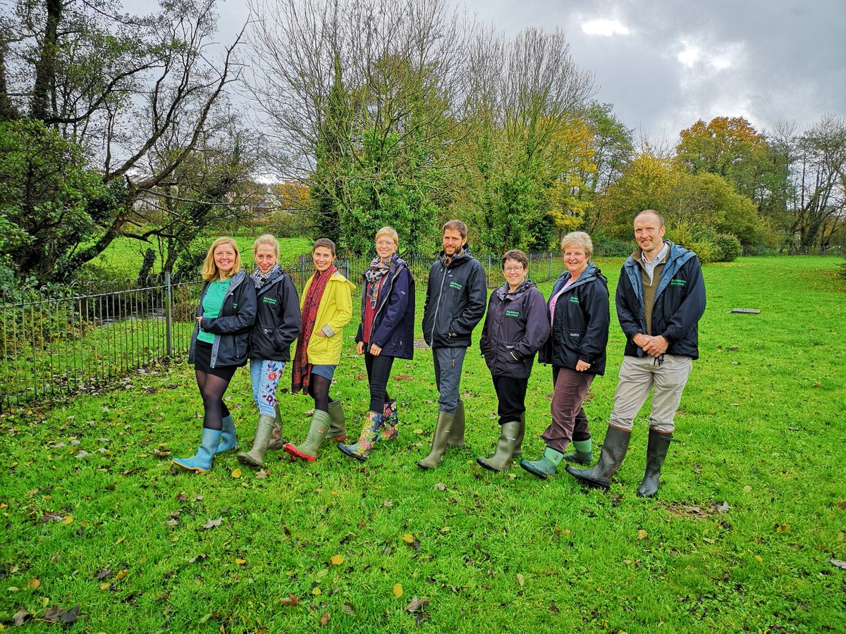 @BlackdownsAONB team all suited and Wellington booted - wearing our wellies for the #WellingtonMonument appeal: nationaltrust.org.uk/appeal/welling… #blackdownhillsaonb