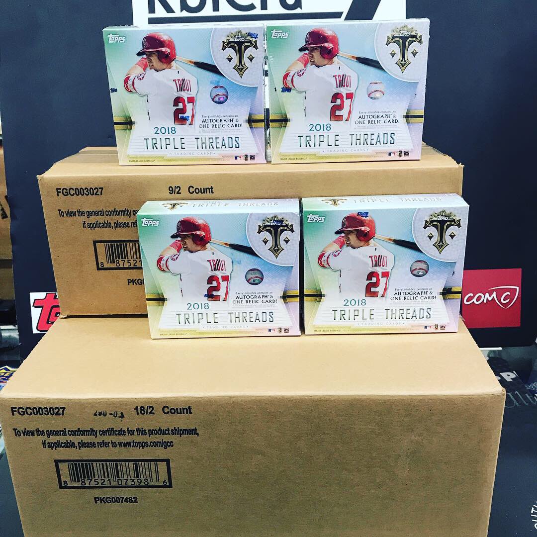 RbiCru7's tweet image. 2018 @topps #TripleThreads ⚾️ is here! Thanks @SoHobbySports &amp;amp; @GTSDistribution for the product. $200 a box stop on by the shop or order your boxes on RbiCru7.com! Matt @cboardtreasures will be live today from 11-2:30 #instagramLive @Ballcardxchange @SportsCardJunct