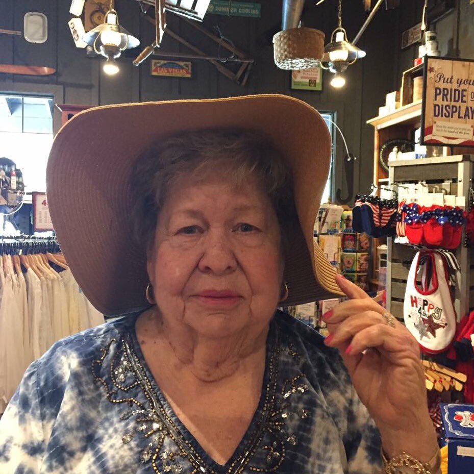 DevinFoster's tweet photo. I love you, always. https://t.co/4FfMzX3RGj