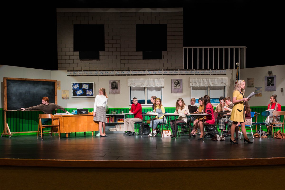 MelRenWilliams's tweet photo. Our last rehearsal is tonight! Opening night is tomorrow 🙀 For some of our Seniors it really is a special week of possible lasts 🎓 The cast and crew are so excited to perform for you 🎭💕 Come see them! @DHSTheatreDept  #UTDStaircase https://t.co/O1PVPZvrJf