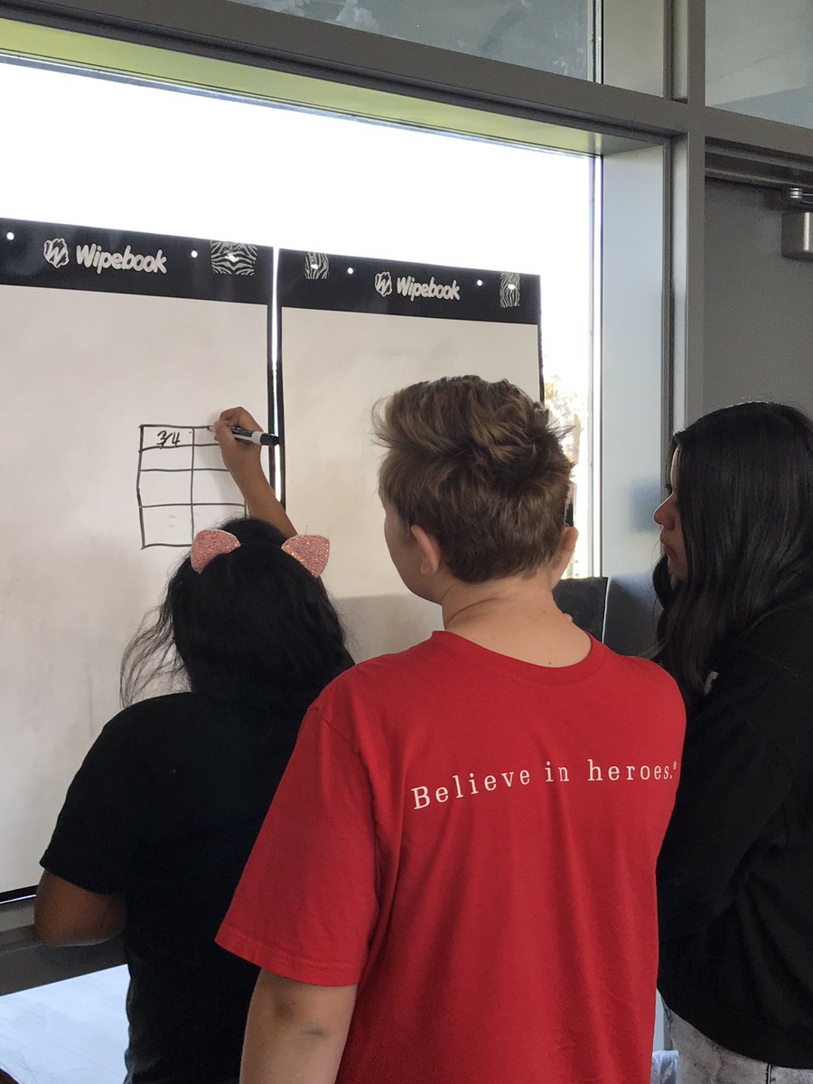 Socratic learning today at SCIA in Mr. Escamilla’s class. Thank you for being a risk taker for your students! #sciabears #BSDStory