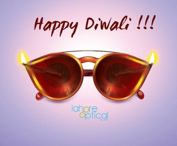 #LahoreOptical wishes all its patrons a very happy & prosperous Diwali! Stay safe & spend quality time with your loved ones. Trust us, a little effort will go a long way! #HappyDiwali #Lucknow #BestOpticalShop #BestOptometrist #GiftingSeason #AapkiShop #FamilyStore