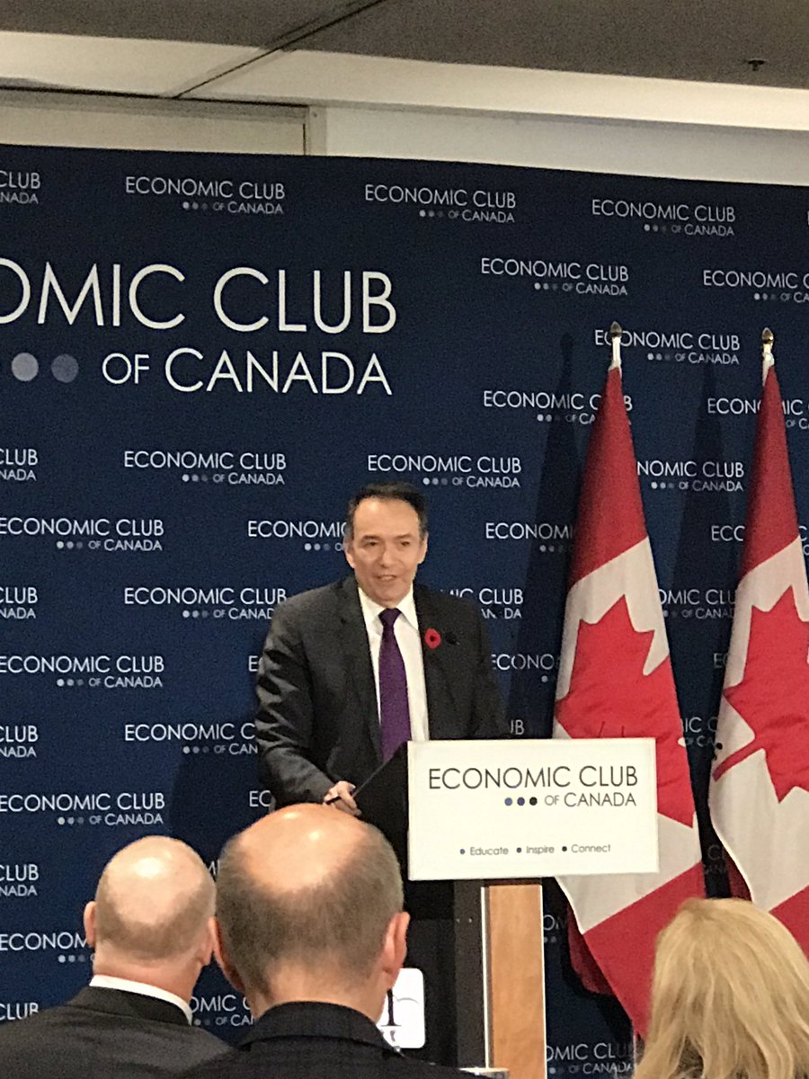 FoxRobM's tweet photo. @KevinSmithUHN speaks at the Economic Club of Canada. Sustainability of acute care through investment in research and innovation. Highest rates of return through healthcare investment. 14.3 to 1. Commercialization:How to exploit the research discoveries for societal improvement? https://t.co/g3Fy7hoHlG