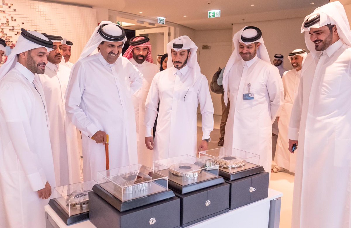 HAlThawadi's tweet photo. من الصعب أن تستعرض الفكرة .. لمبدعها !

تشرفنا بزيارة سمو الأمير الوالد، الذي غرس بذرة الحلم لقطر والمنطقة باستضافة مونديالها الأول، وبإذن الله سنكون على الوعد لتنظيم بطولة لا تنسى يفخر بها العالم العربي بأسره
#الوعد٢٠٢٢ https://t.co/7Ze5SIaJig