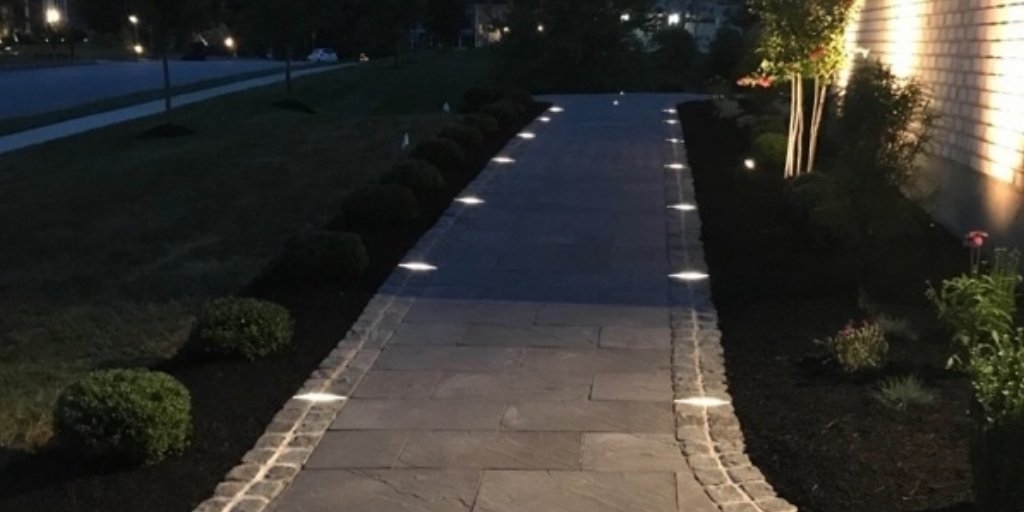 integrallights's tweet image. Lighting creates a well-lit path to and around your home, adding safety, convenience and curb appeal all in one step. integral-lighting.com/path-lighting #integrallighting #pathlighting