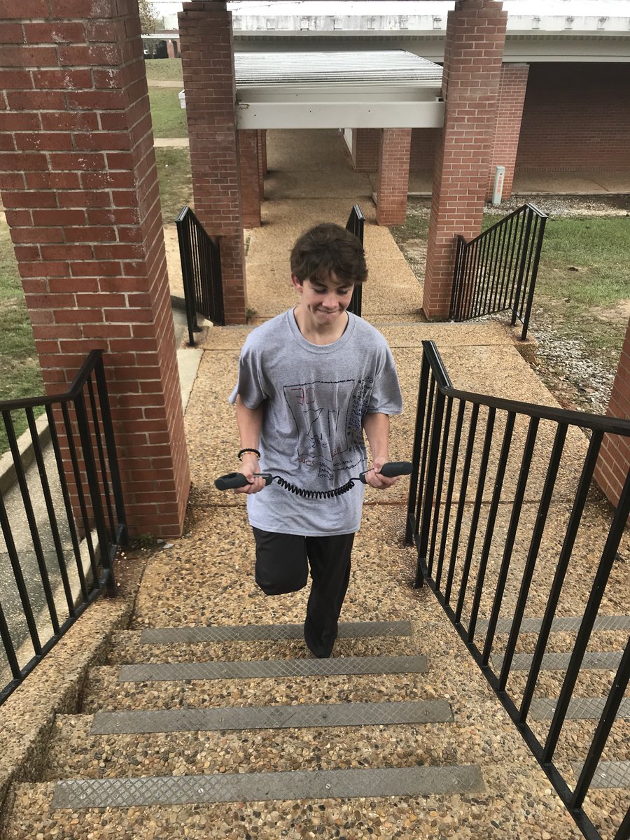 kperez919's tweet photo. Students in health class monitored their resting heart rate and after exercise and compared the two by graphing their data. Anytime the teacher says dance around or go run outside is fun! #healthclass #heartrate #wearestlukes @SLWildcats https://t.co/VC15fb8FSm