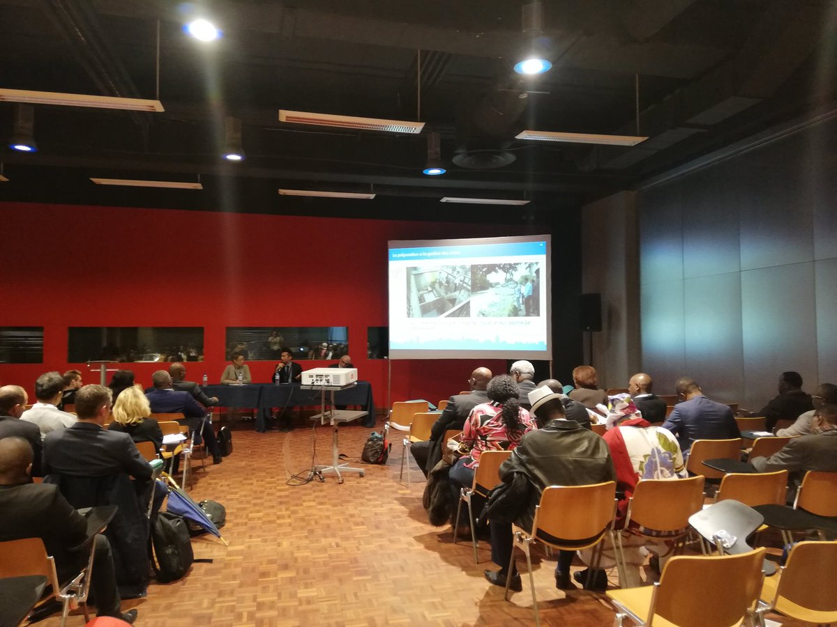 MalleFofana's tweet photo. GGGI presenting the #green #Growth model and how green finance can be leveraged to support the development of #sanitation @gggi_hq @MTounkara_GGGI @GGGI_Rwanda #AIMF2018 https://t.co/ObYsXAYuzs