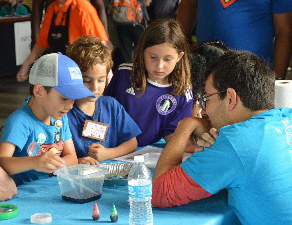 crscience's tweet photo. We loved sharing "Salty Science" with young learners at @BayAreaSciFest #DiscoveryDay! See our photos from the event: https://t.co/Lkb13AiqqG #BASF18 https://t.co/owAg01iHVJ