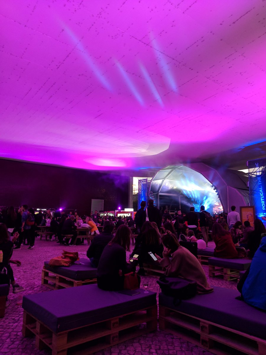 GeoPsy_UK's tweet photo. We're hanging out at the #sunsetsummit #WebSummit https://t.co/VgfcDc0bWI