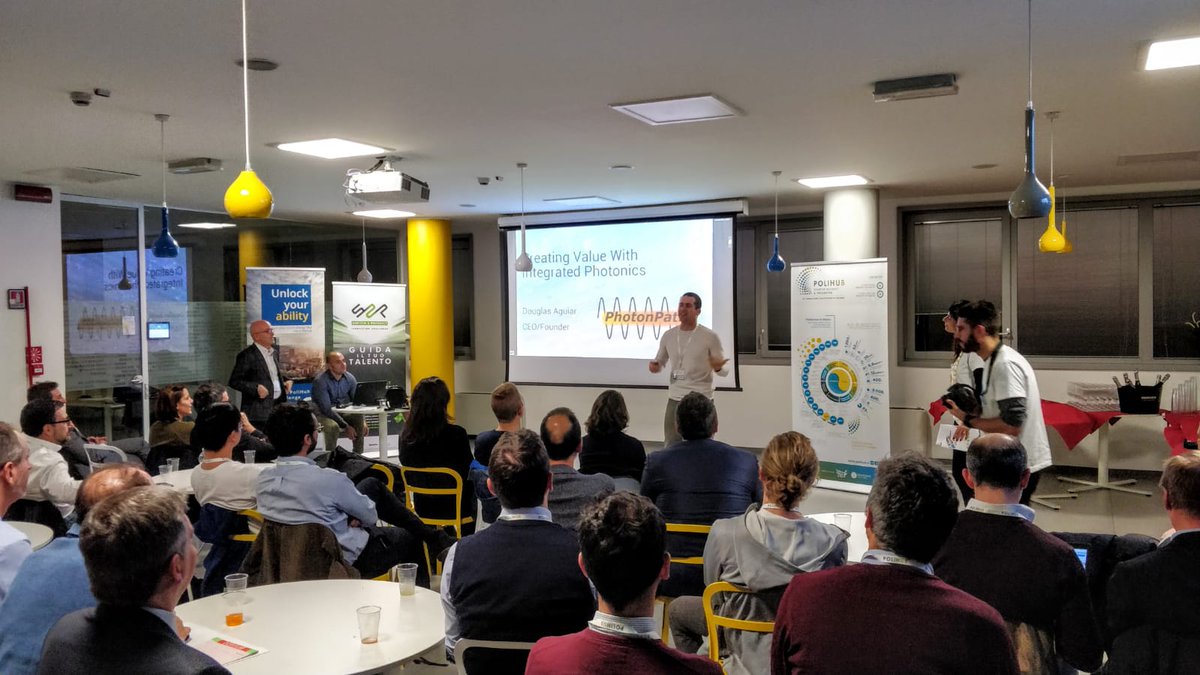 PoliHub's tweet photo. #UpdatePoliHub #IncubatorNews presentiamo alla nostra community le startup vincitrici della categoria ICT di #Switch2Product! Complimenti a #Orios, #PhotonPath e #Loopus ! https://t.co/NFQK4qwfb0