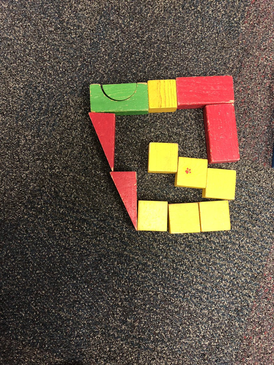 DWallaceKC's tweet image. .Learning looks different from one student to another. How do your students learn best and stay engaged? @CRESCheetahs @NKCSchools #NorthtownTrue #modesoflearning