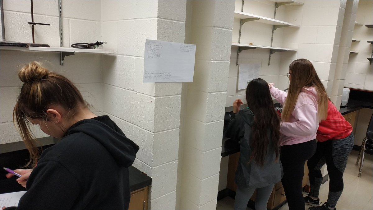 Gromit1996's tweet image. We&apos;re learning about asexual reproduction in animals and plants. #saderscience #gallerywalk