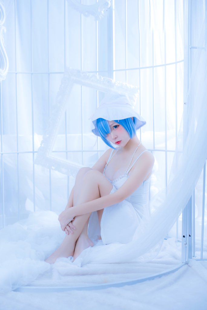 Rem https://t.co/g4IqjV8fuD