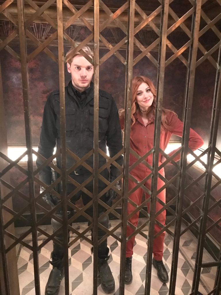 Shadowhunters (@ShadowhuntersTV) on Twitter photo 2018-11-07 18:00:03 Going up. #Shadowhunters Going up. #Shadowhunters