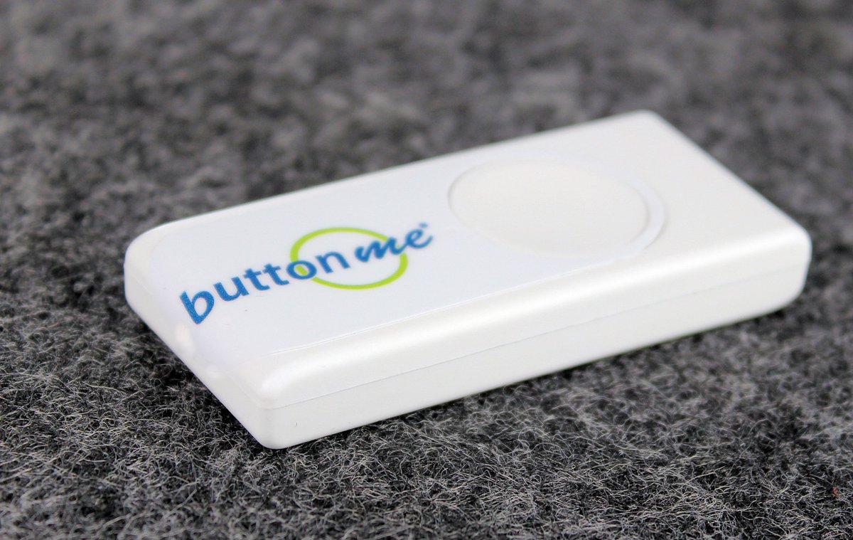 button me nutzt das Internet der Dinge (IoT) auf Basis von LPWAN
Wurde bislang nur ein Wifi fähiger Button angeboten, ist das Angebot der Endgeräte mit LPWAN-Geräten erweitert worden. Die Systematik bleibt gleich: Knopfdruck - Signaverarbeitung im Backend - Ausgabe als Nachricht.