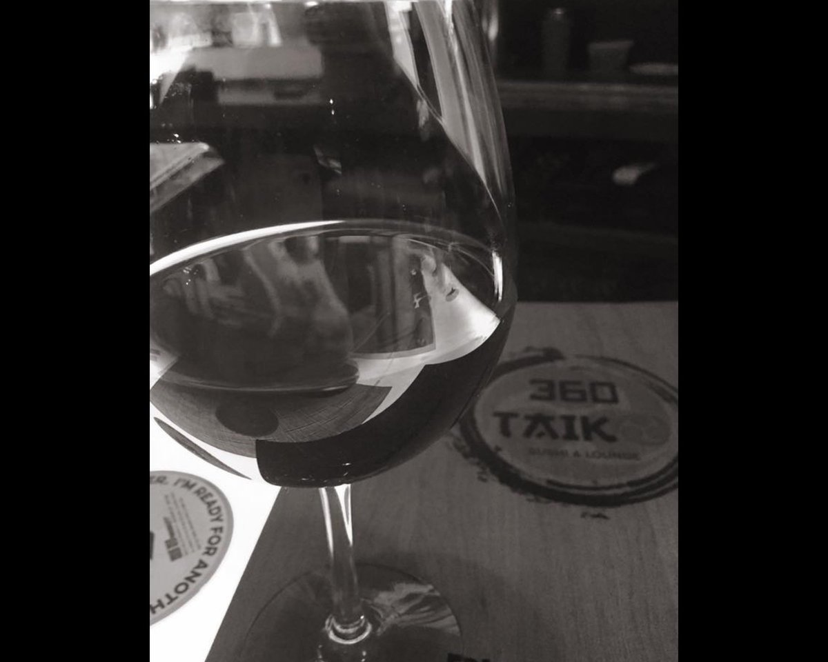 3Taiko's tweet photo. Wine and Dine at the best sushi place in Patchogue. Wine night, buy any bottle of wine and get a free appetizer tonight at 360 Taiko. 5-7pm See you soon! #repost by @jumenchise   
.
.
.
#sushi #sashimi #sake #japanese #japan #patchogue #patch #patchfood #lieats #lifood https://t.co/TV0HVN1sF5