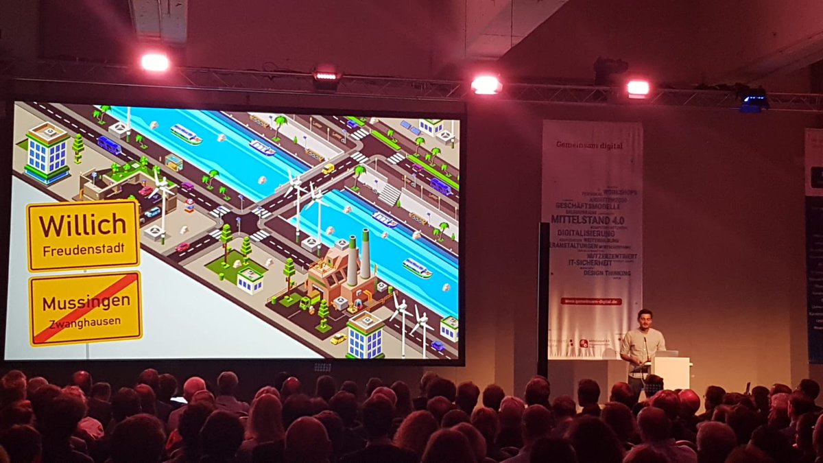 DigitalZBerlin's tweet photo. .@philrein: Wozu #Gamification ?
Ganz einfach: um lästige Punkte von der inneren „Muss-ich-machen-Liste“ auf die „Will-ich-machen-Liste“ wandern zu lassen #SeriousGames #SpielstDuSchon #Digitalisierung #Mittelstand https://t.co/NEr98a9W7y