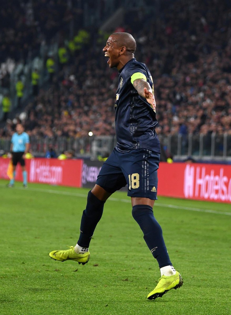 youngy18's tweet image. UNREAL 🤘🏾👹