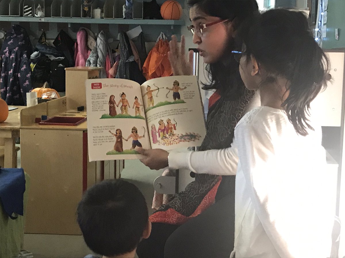 david_harel's tweet image. Inviting our parent community to share their cultural celebrations with us is a powerful and meaningful means for learning, building understanding and community. My Ss was full of pride as her mom shared their cultural celebration with us. #HappyDiwali #sd38learn @bridgebulldogs