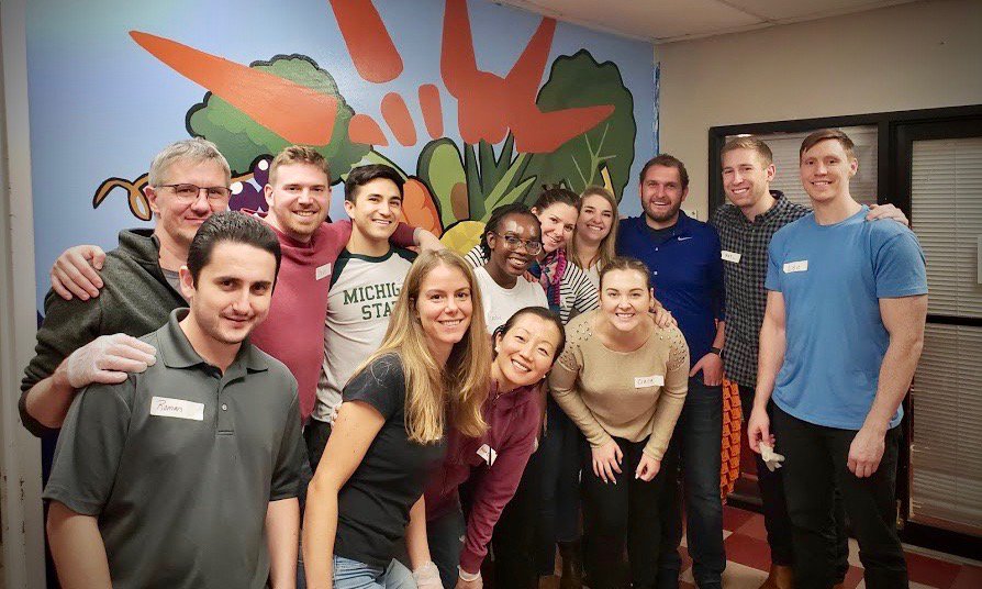Cubeyou's tweet photo. November is the month of gratitude! To show our love for the community, we volunteered at the @FoodBank4NYC Shop &amp; Stock with Families in West Harlem. "We rise by lifting others."- R. Ingersoll #payitforward #CubeyouServes #endhunger https://t.co/jBRkPD46uU