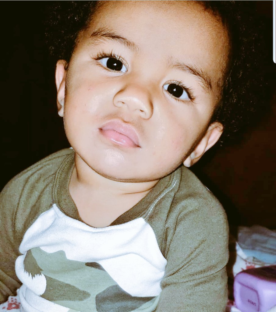 Nesie_Poohboo's tweet photo. A thread of #myhandsome and his the faces he be making. #Tapuvae #godson #babydrool https://t.co/0IQsO9FBHE