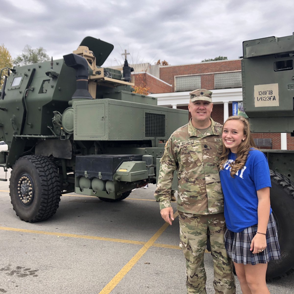 BethlehemHS's tweet image. Thank you to Colonel Steve Mattingly and the #kyguard for their participation in our Veterans Day program today!  Thank you for your service. 💙🇺🇸💛 #wearebethlehem