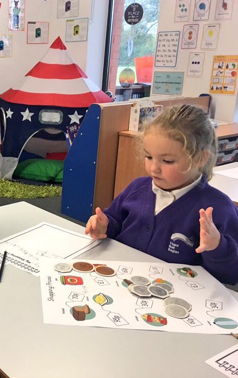 YBB_Y1's tweet photo. Being year 2 👧🏼🧒🏽we had the job of writing the shopping list for the space party food. After working out the quantity we added up the total cost.💷  #numeracy #money #shoppinglist #problemsolving #workingtogether #handlingmoney https://t.co/u3Lo6yZ0g7