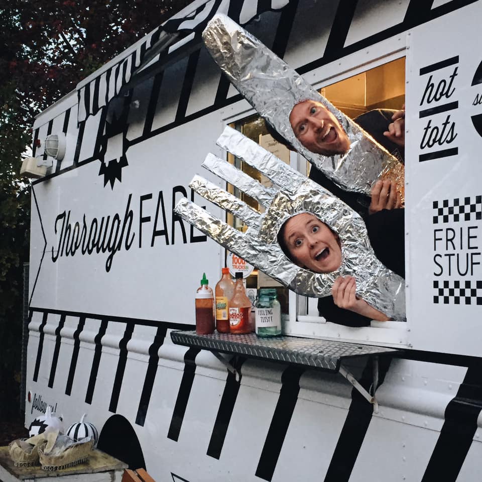 CommunityTap's tweet image. Fork yeah!  Thoroughfare Food Truck will be at The Community Tap for dinner service!!!  (Throwback to their Halloween costumes which we think should make an everyday appearance.)  @thoroughfarefoodtruck #yeahTHATgreenville #greenvilleSC #itkupstate #halloweeneveryday