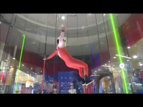 VuelaArg's tweet image. Tiene 6 años y se convirtió en el protagonista del primer campeonato de #ParacaidismoInterior en China! 👏 ¡Impresionante! 🙌
#headdown #dynamicflying #dynamic #freestyle #acrobat #tunnelsport #ifly #freefly #Indoorskydiving #Sport

 youtu.be/54BFidED99U"