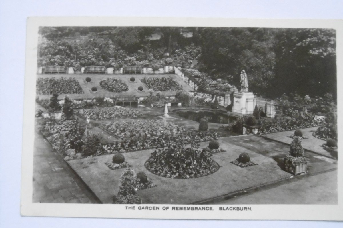 ScarisbrickRept's tweet photo. The War Memorial Parks and Gardens display is now at #BlackburnLibrary until November 26th. The Blackburn War Memorial in #CorporationPark is shown in the display. The sculpture is by #SirBertramMacKennal RA https://t.co/nUjABO63kh