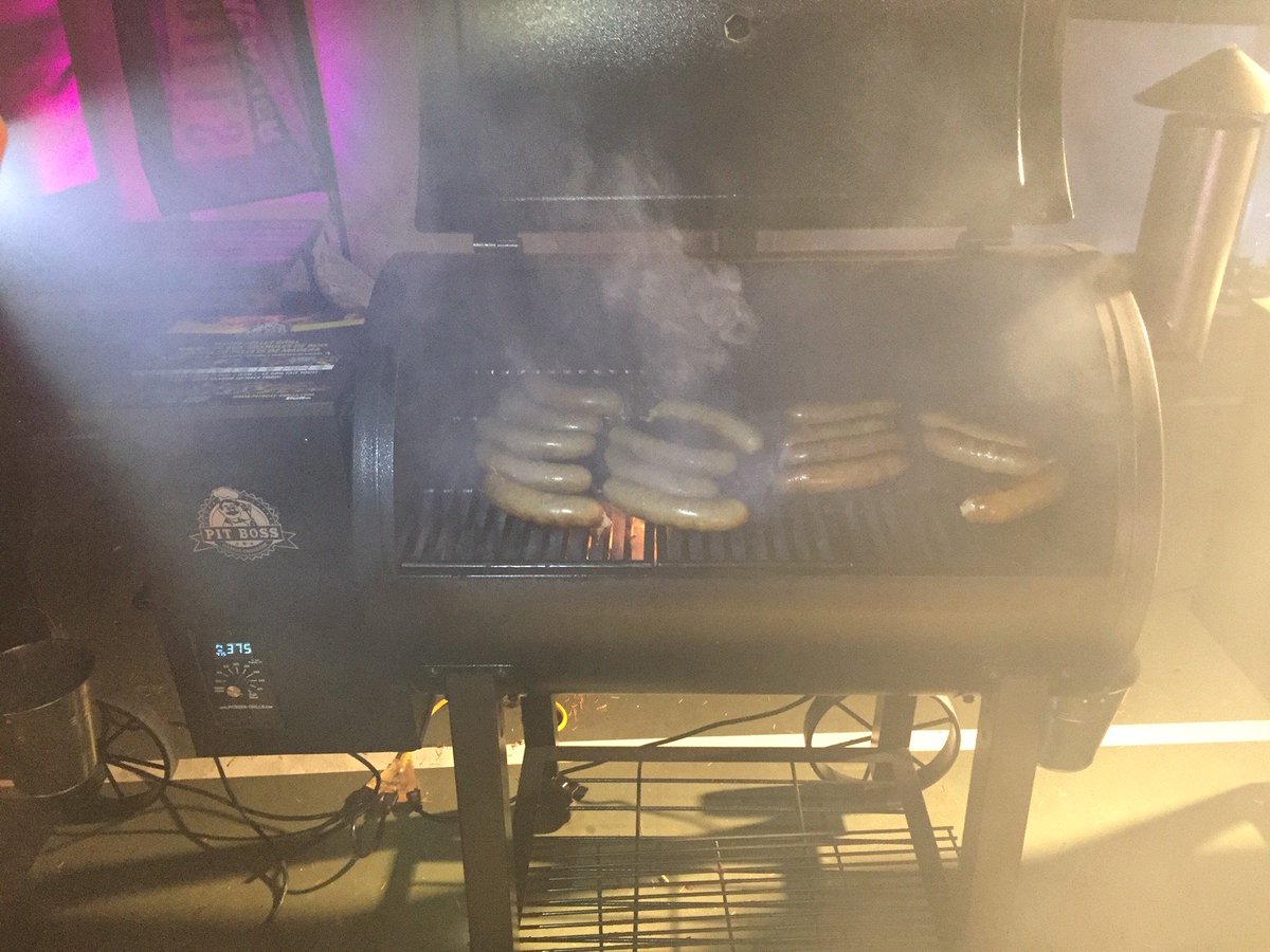 PitBossGrills's tweet photo. Capocolla steaks &amp; Sausage on the #PitBoss 820 Deluxe Wood Pellet Grill for #ChristmasInNovemeber event at @FairmontJPL! #PitBossnation #jaspercin #jasper #annaolson #albertapork https://t.co/MubxRUJHN1