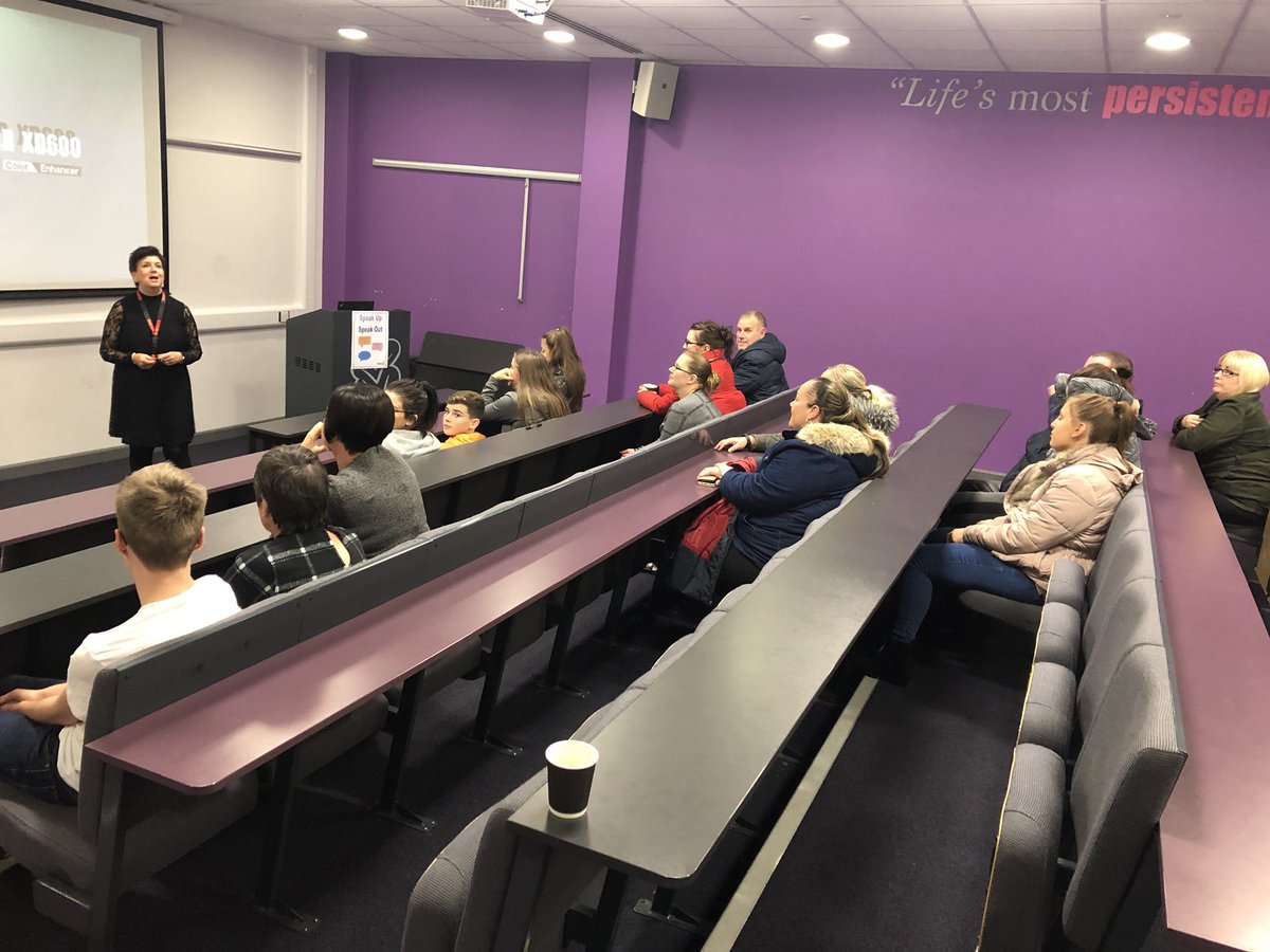 FrenchLlanwern's tweet photo. If you didn’t manage to make it this evening and would like a copy of the video email etorrance@llanwernhigh.org to request a copy.  @Llanwern_High https://t.co/fh9O6VCfnd
