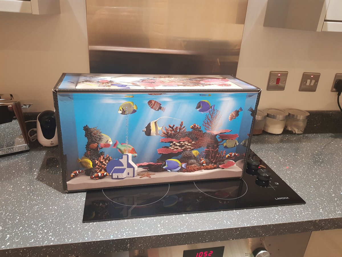 BrattRachel's tweet photo. @AskNationwide what a lovely hamper gift! Super cute, loving our new home.
Thats how to stand out from a crowd! Thank you https://t.co/2M7gOISRuu