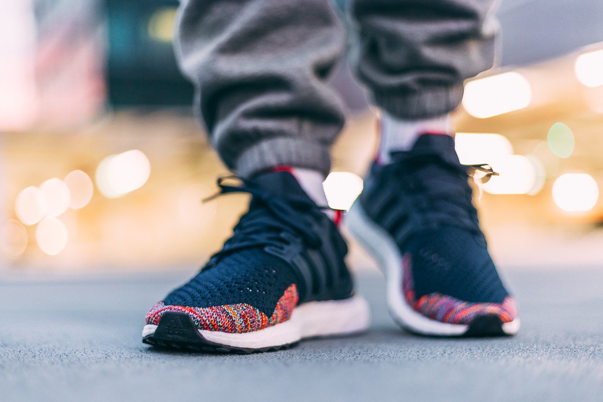 ultra boost multicolor toe
