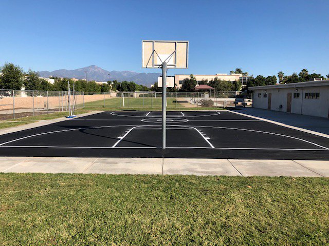 SBCSS_MOT's tweet photo. The basketball court at Barbara Phelps County High School was seal coated and re-striped. Maintenance, Operations and Transportation managed this proactive program that will extend the life of the pavement while providing students a safe and attractive basketball court to enjoy!! https://t.co/KAMdByqsFV