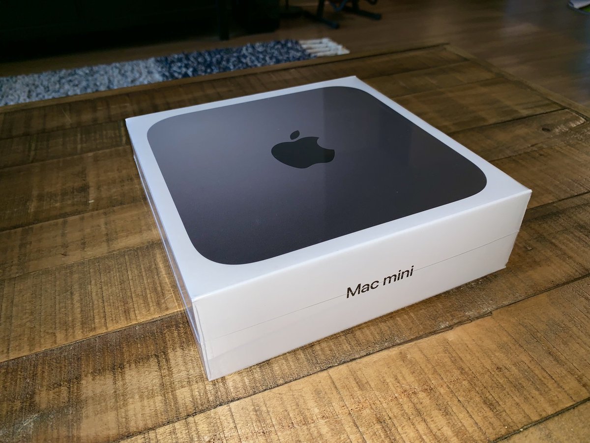iTwe4kz's tweet photo. Mac mini just showed up. Now I just gotta figure out what I’m gonna do with it 🤔 https://t.co/0it2N4XJw3