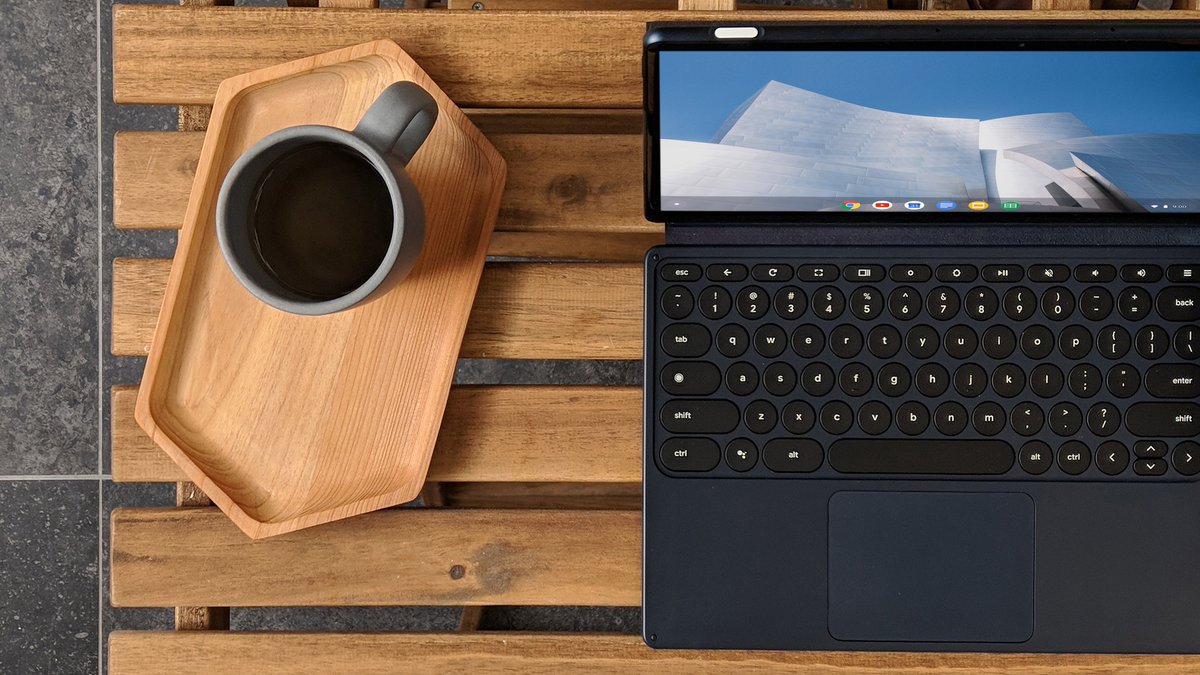 madebygoogle's tweet image. Versatile design meets next-level features. The #PixelSlate and Pixel Slate Keyboard are available for pre-order now. g.co/4ehedd