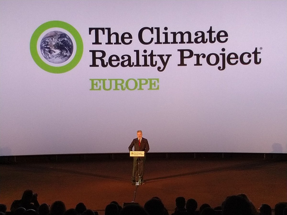 itdupm's tweet photo. Acabamos de recibir el premio del @climate_reality Muchas gracias por este reconocimiento #ODS #CambioClimático https://t.co/pmSZq2ybmW