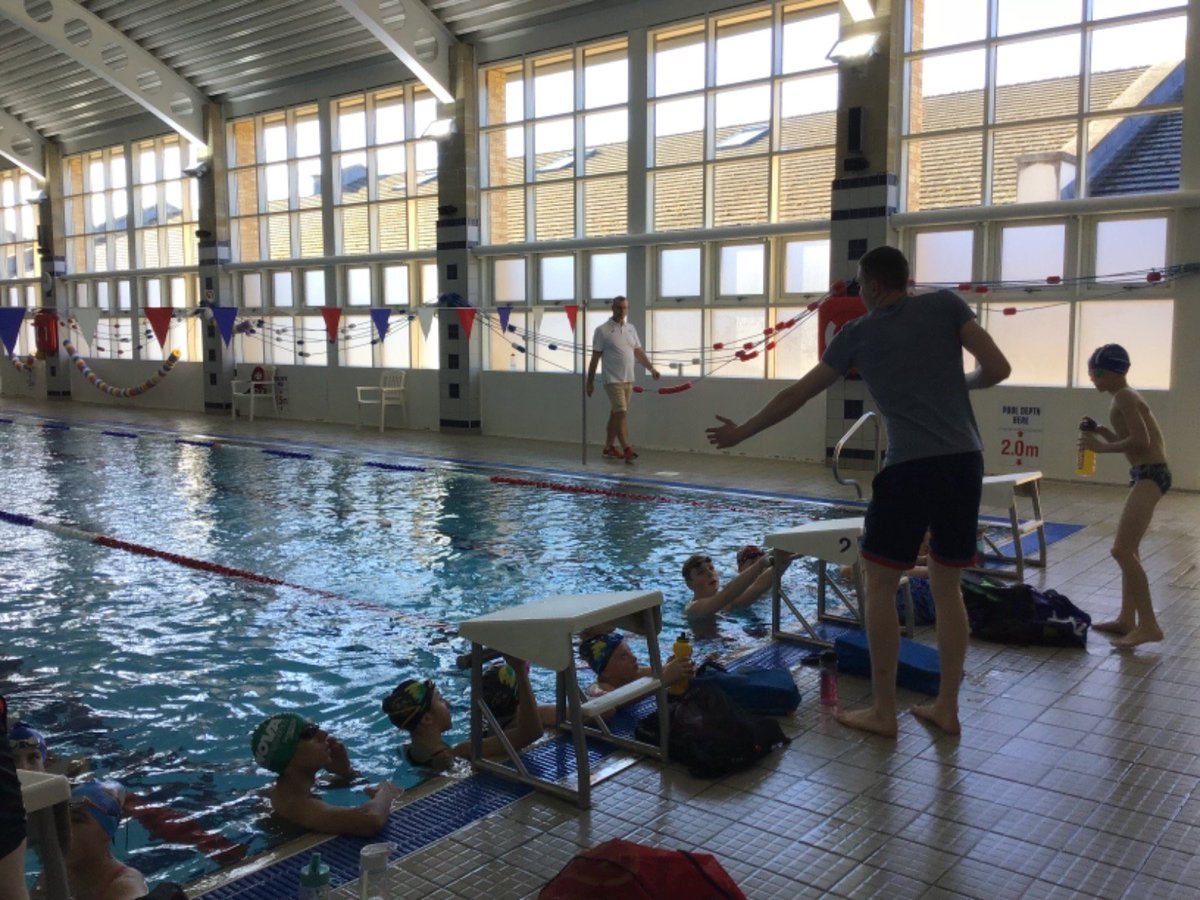 Swimskills's tweet photo. A few Pictures from our amazing 3 day course in Leeds last week. Over 100 swimmers took to the pool, gym and lecture theatre to learn the skills to all reach their potential:
Day 1 Freestyle &amp; Backstroke
Day 2 Breaststroke &amp; Butterfly
Day 3 Starts and Turns https://t.co/rOIubYMqpt