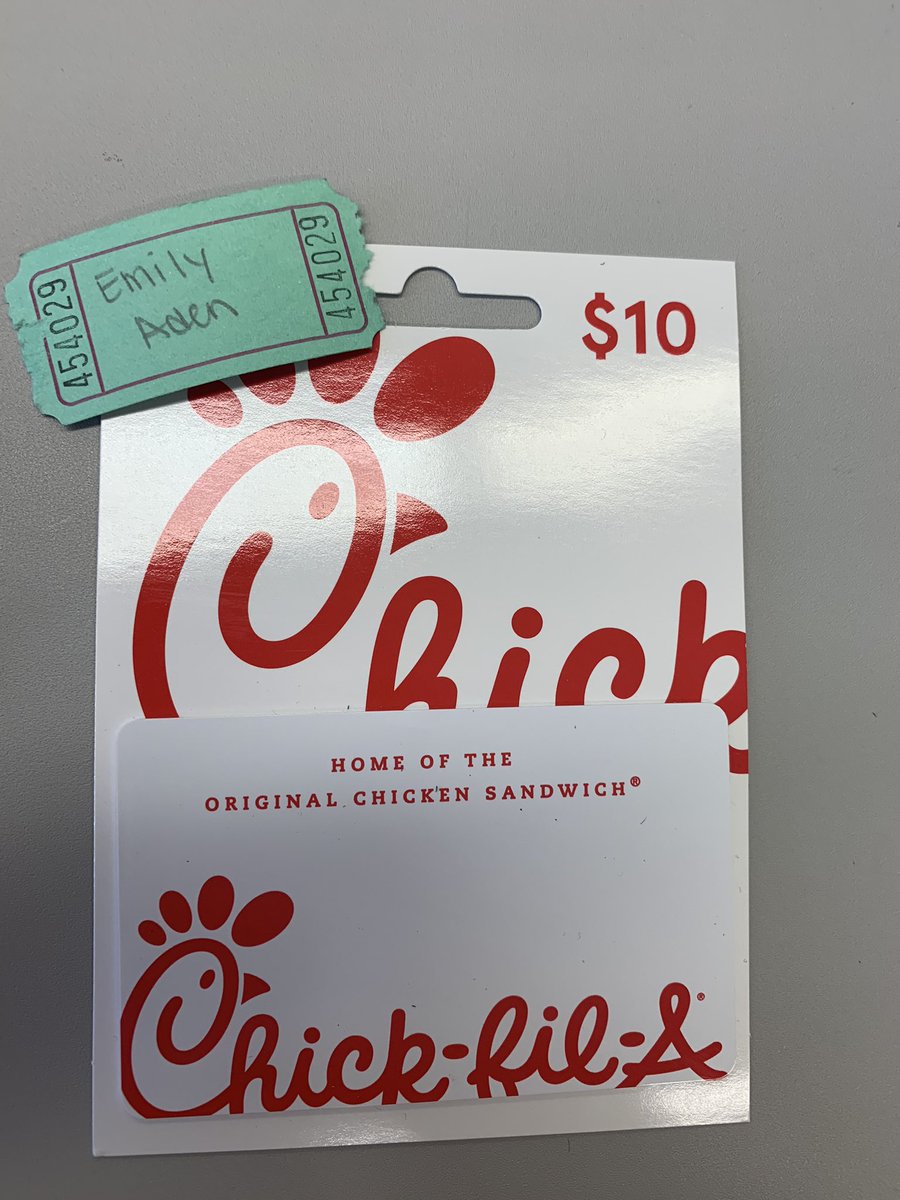 BEKIND_LEP's tweet photo. We have the the raffle WINNERS!!! The $15 canes gift card goes to Destiny Burnett. The $10 Chick-fil-A giftcard goes to Emily Aden! Congrats to both winners! Come by and claim your reward! #BeKind💜💜 https://t.co/i7YbGhiEiV