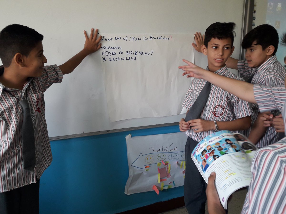 AtiehSamah's tweet photo. Learning more than one language opens the door for learning new cultures, sharing experience and knowledge and building relations with people #different languages #various cultures #Grade 6 learners @MakAishaSchool https://t.co/doPUo59SCO