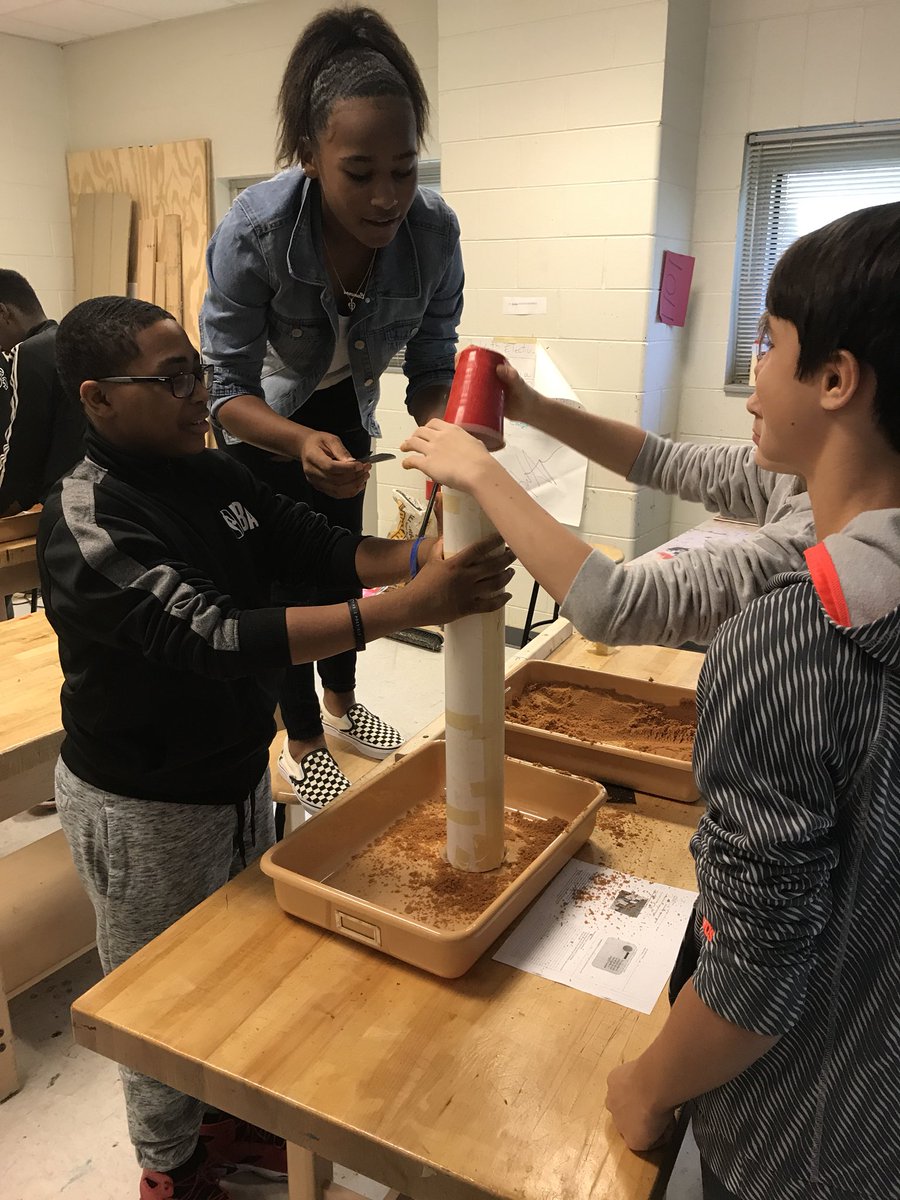 MrWolfTech's tweet image. Trying to create engineered earth today, and for the most part it has been a success! #EWStrong #Engineering