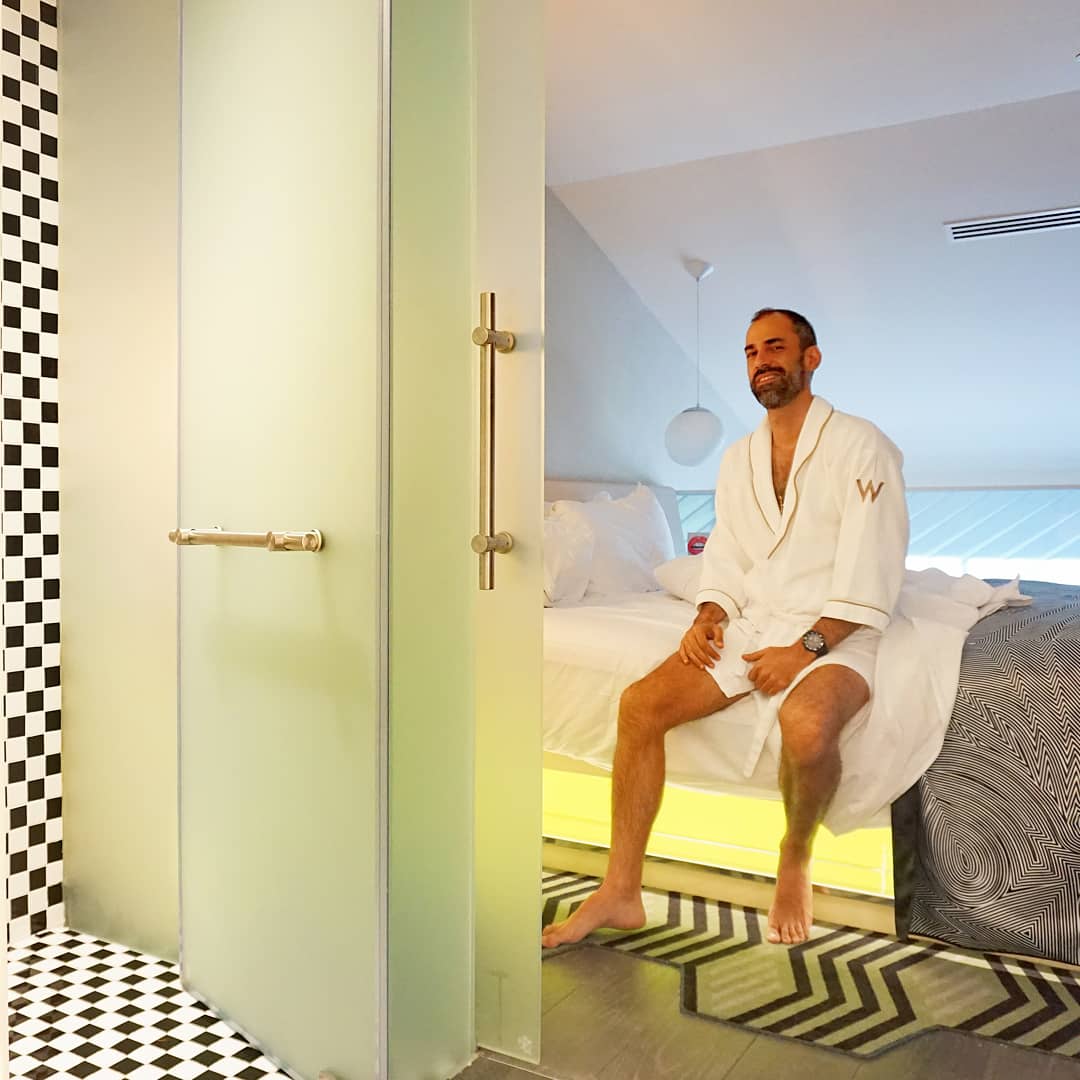 Mi nuevo video en #IGTV de <a href="/WMexicoCity/">W Mexico City</a> aquí: instagram.com/tv/Bp4dhD2gZJt/ <a href="/WHotels/">W Hotels</a> #cdmx #mexico