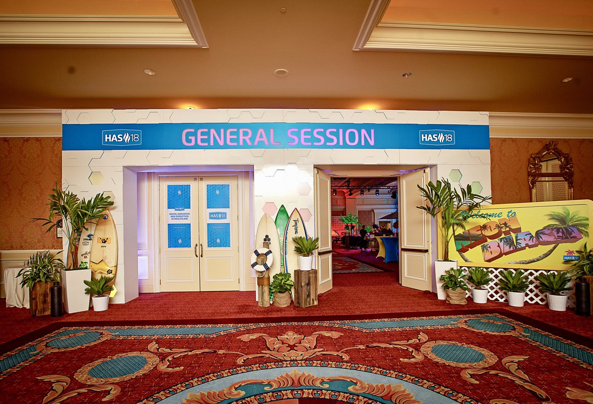 EventLabLLC's tweet image. Palm Tree’s, Ocean Breeze... Take Us Back To This Beach Event Please!  
.
We’d love to help with your next event! Give us a call.  #events #beach